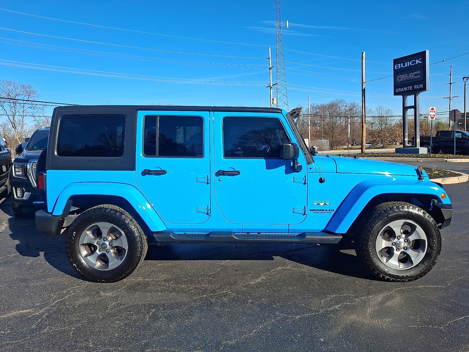 2017 Jeep Wrangler Unlimited Sahara