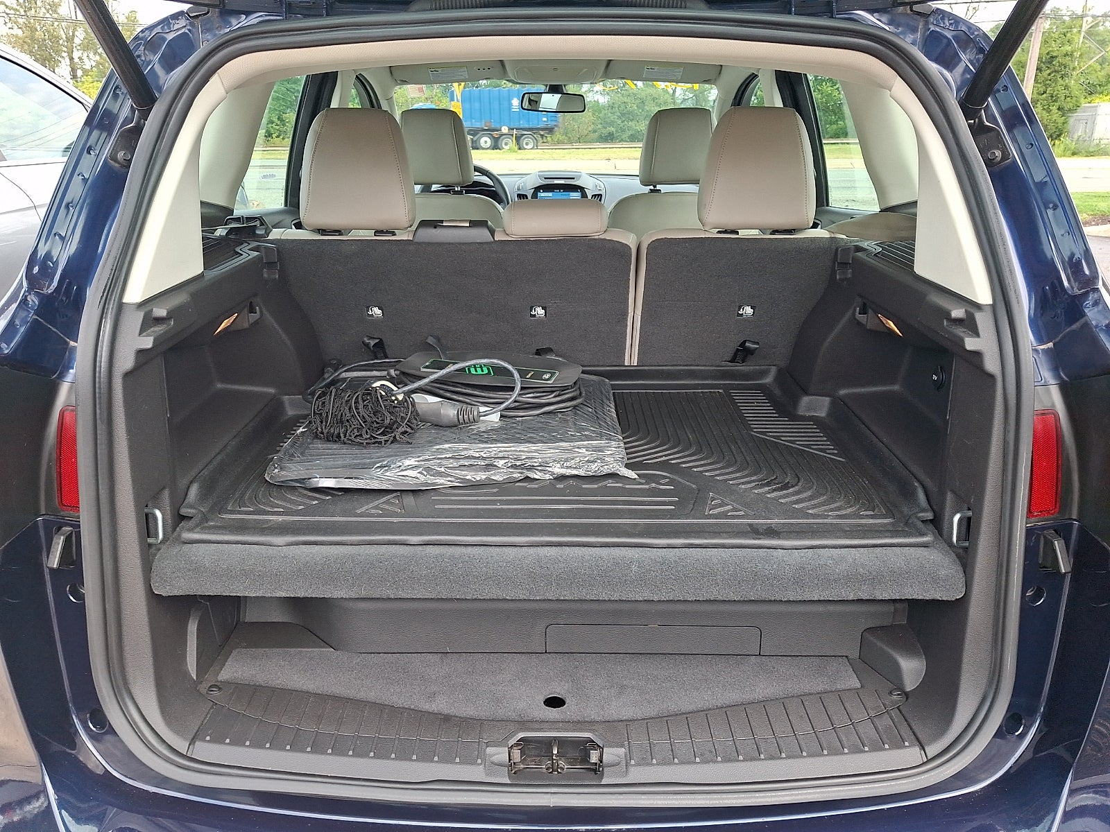 2017 Ford C-Max Energi Titanium