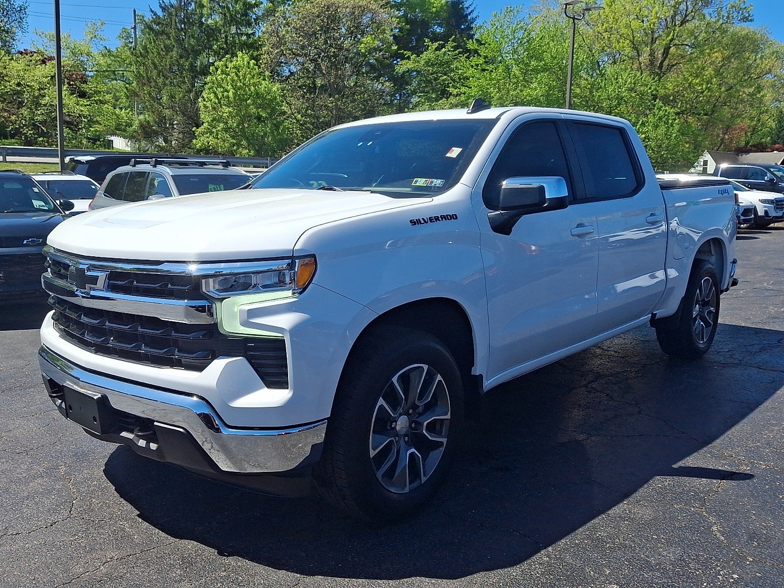 2024 Chevrolet Silverado 1500 LT (2FL)