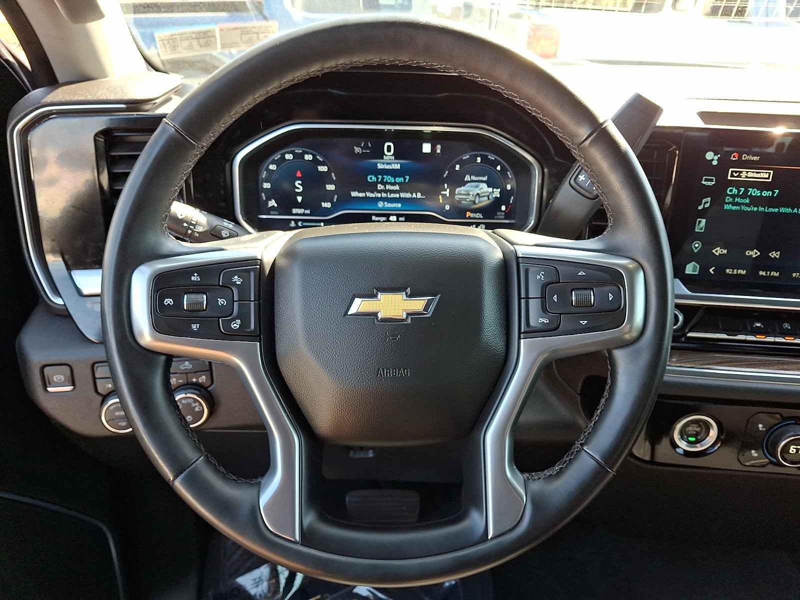 2023 Chevrolet Silverado 1500 LT (2FL)