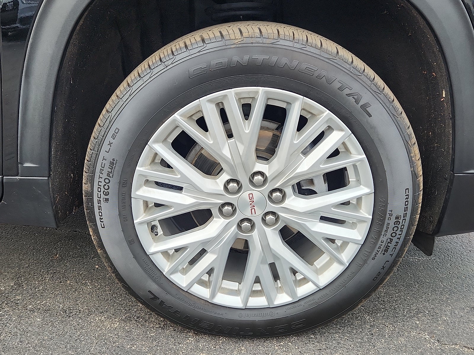 2024 GMC Acadia Elevation