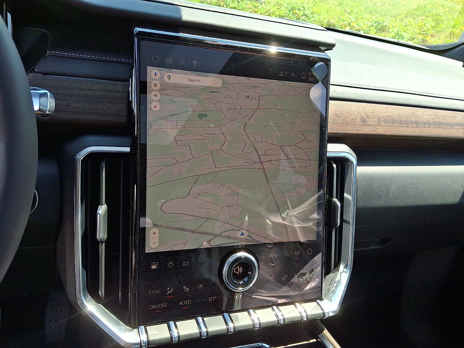 2026 GMC Acadia Denali Ultimate - Photo 10