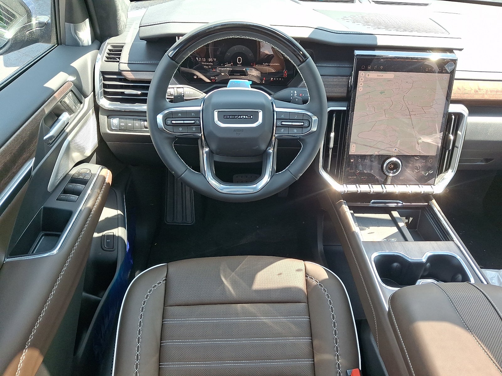 2026 GMC Acadia Denali Ultimate - Photo 7