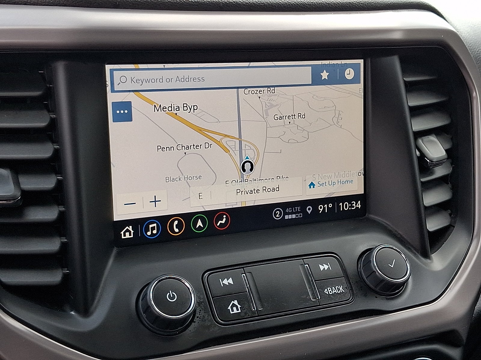 2023 GMC Acadia AT4