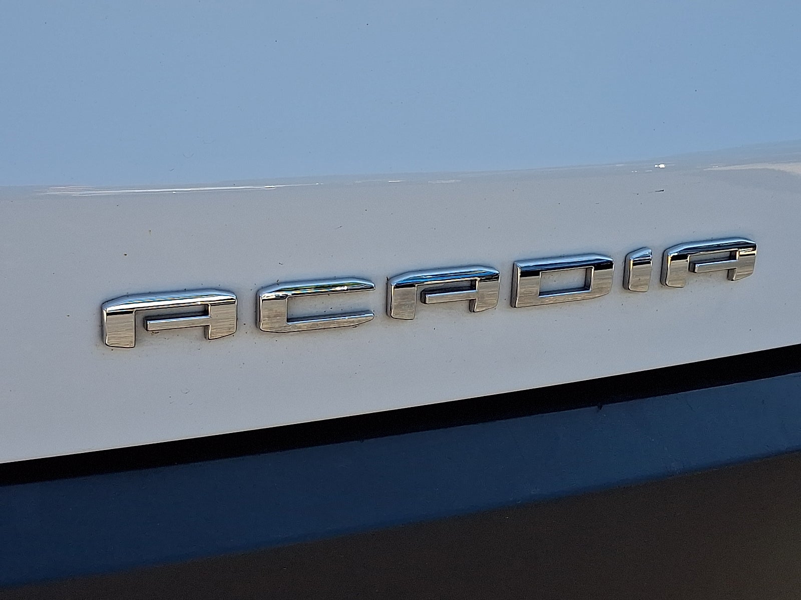2023 GMC Acadia SLE