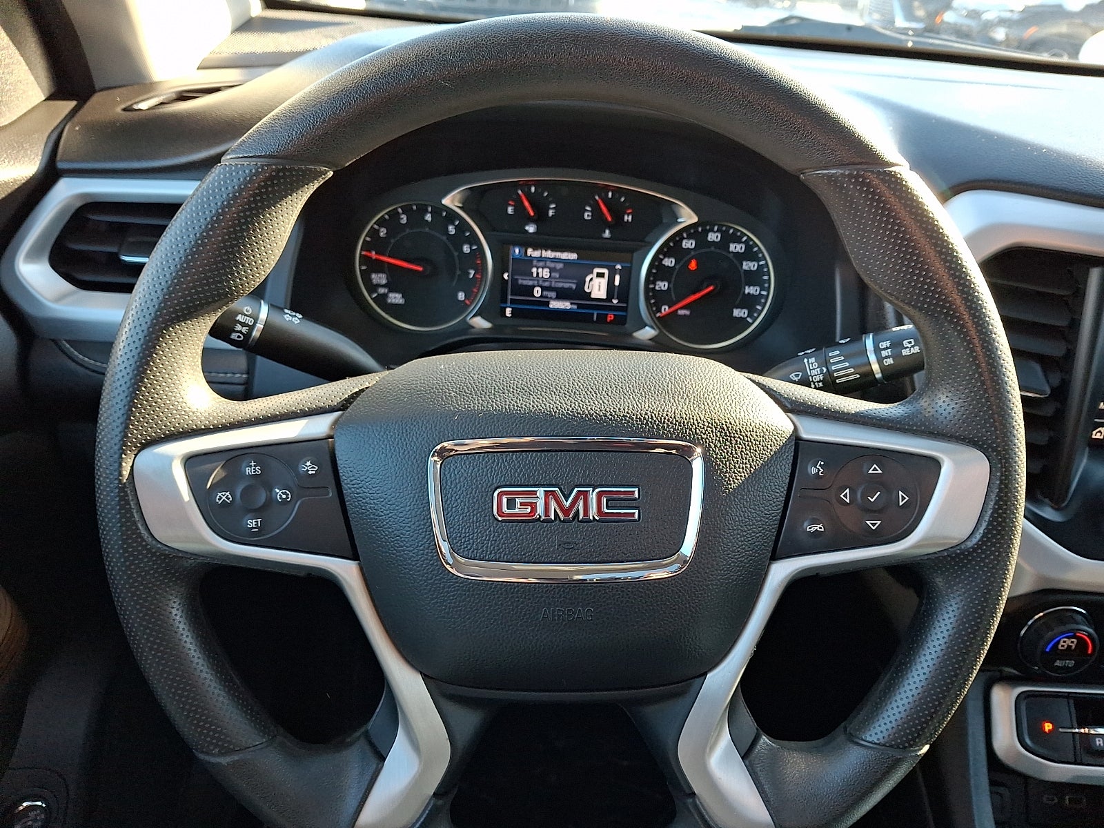 2022 GMC Acadia SLE