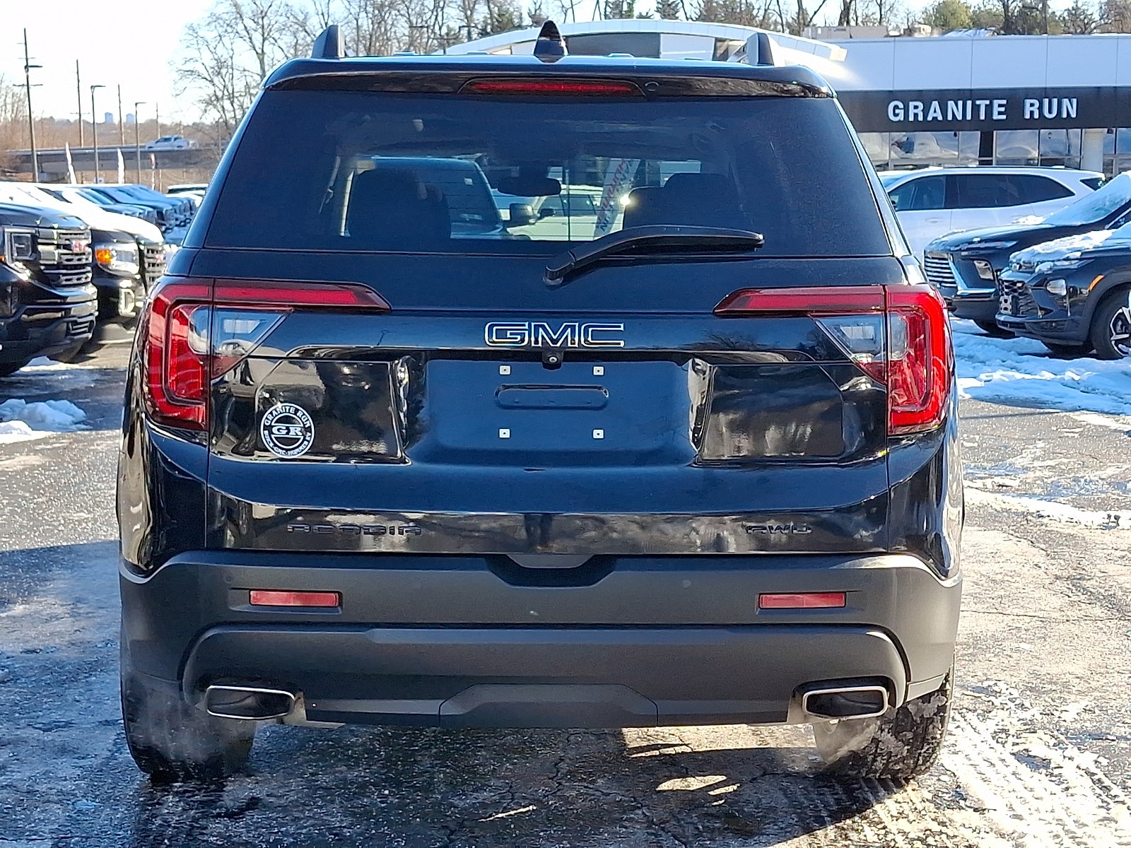 2022 GMC Acadia SLE