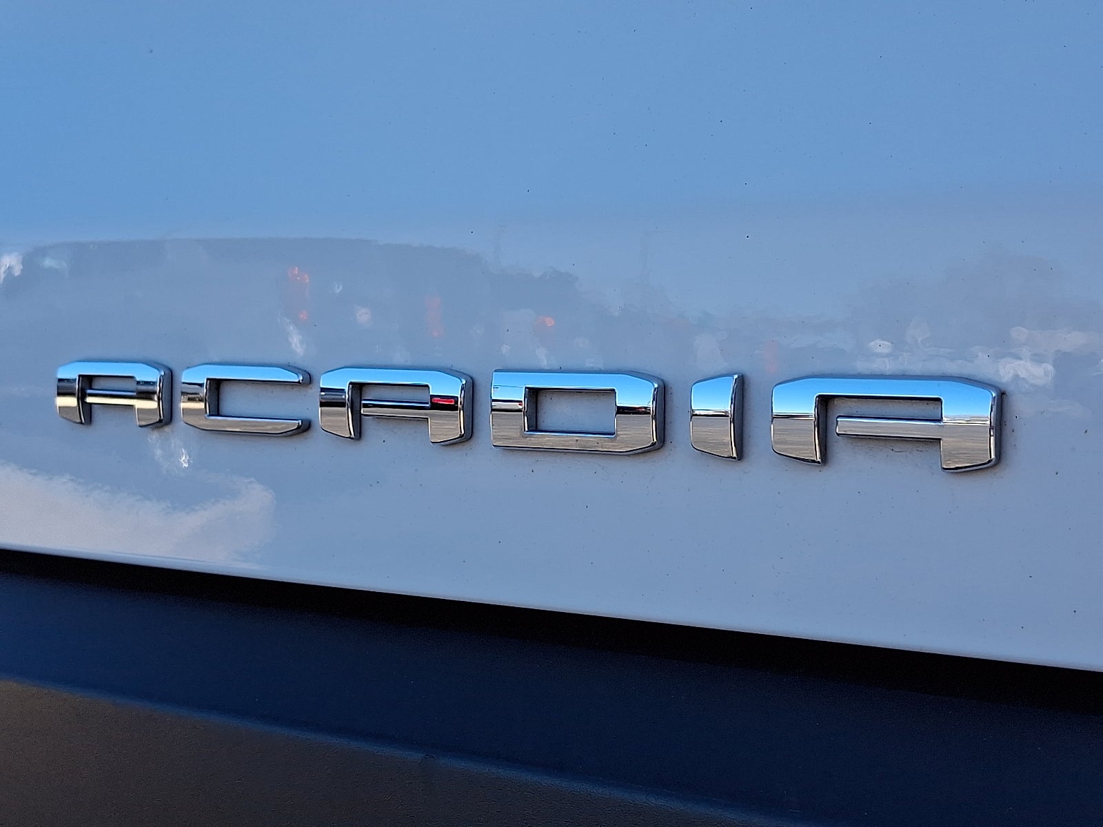 2023 GMC Acadia SLE