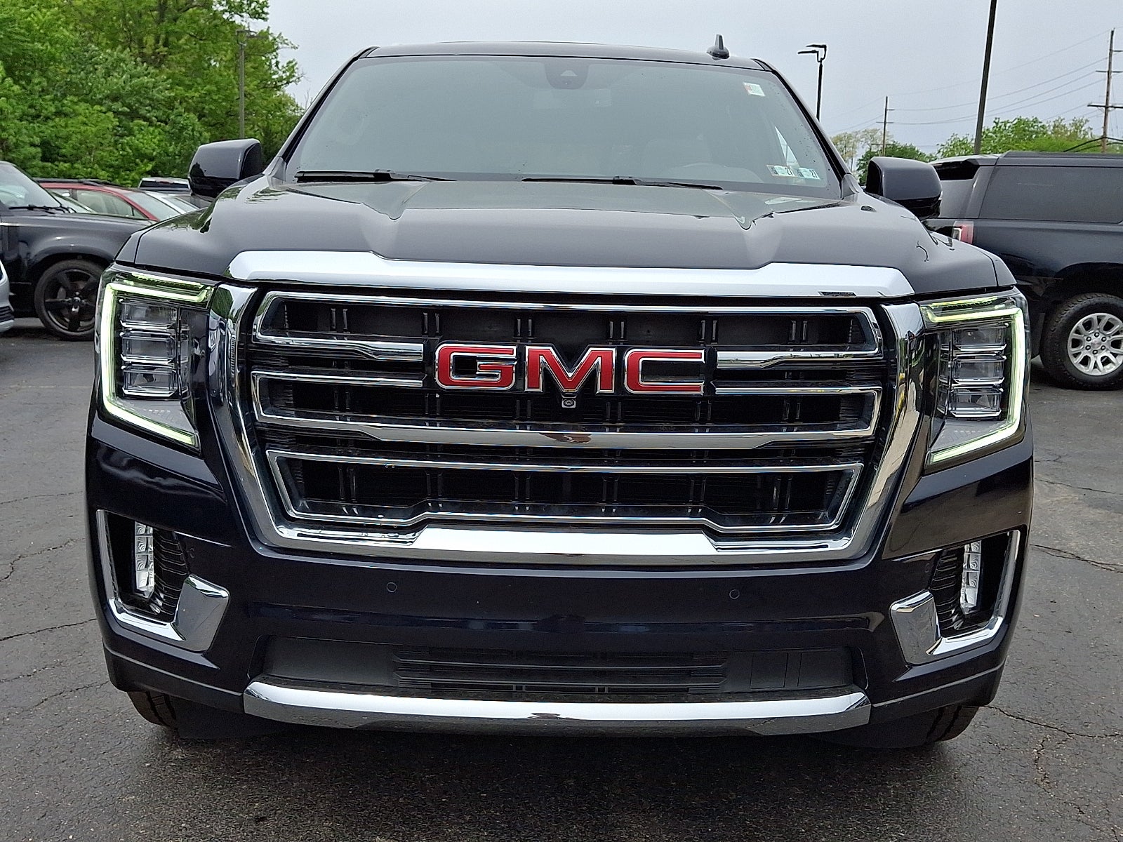2022 GMC Yukon SLT