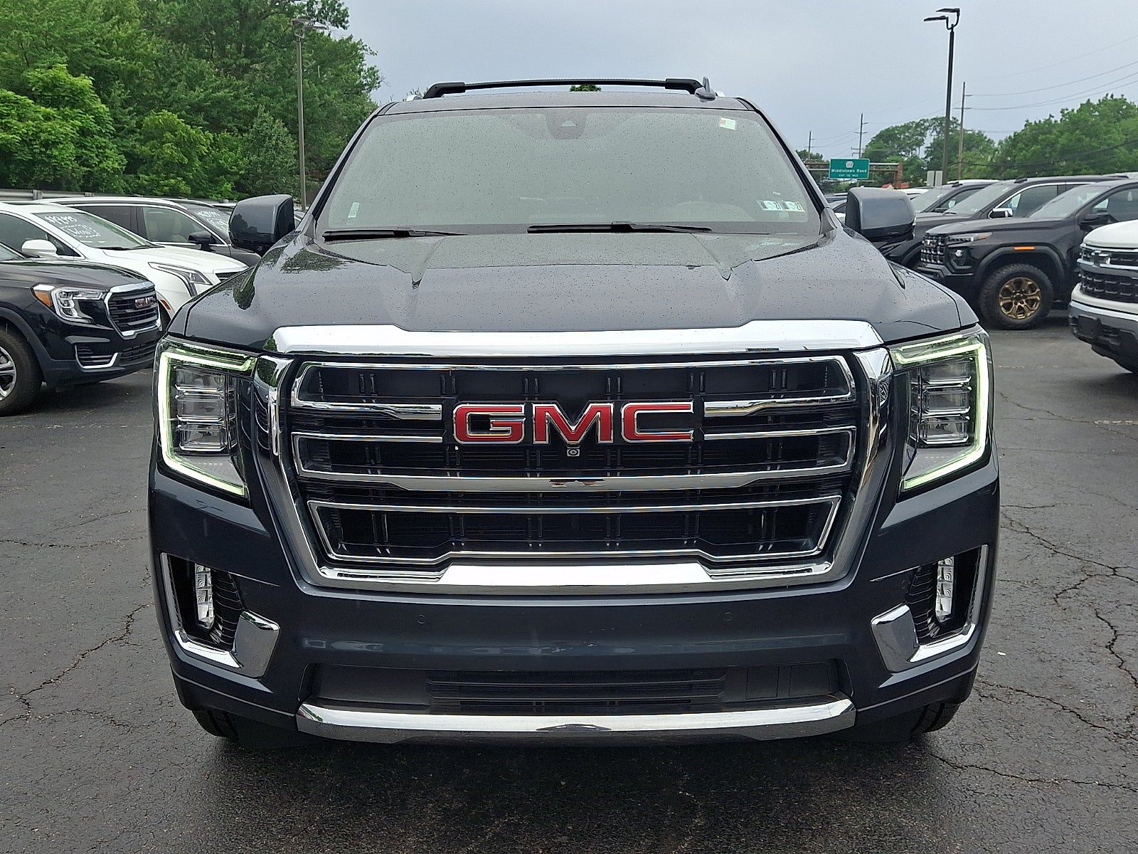 2021 GMC Yukon SLT