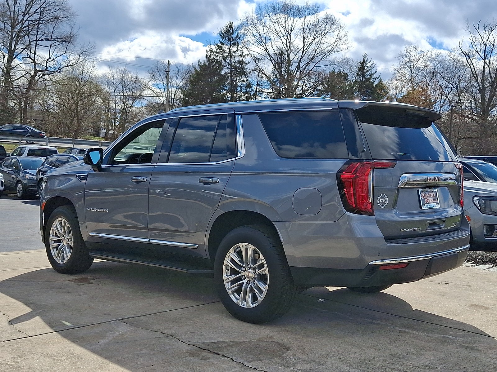 2022 GMC Yukon SLT