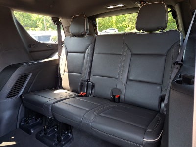 2025 GMC Yukon Elevation