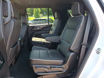 2025 GMC Yukon Elevation