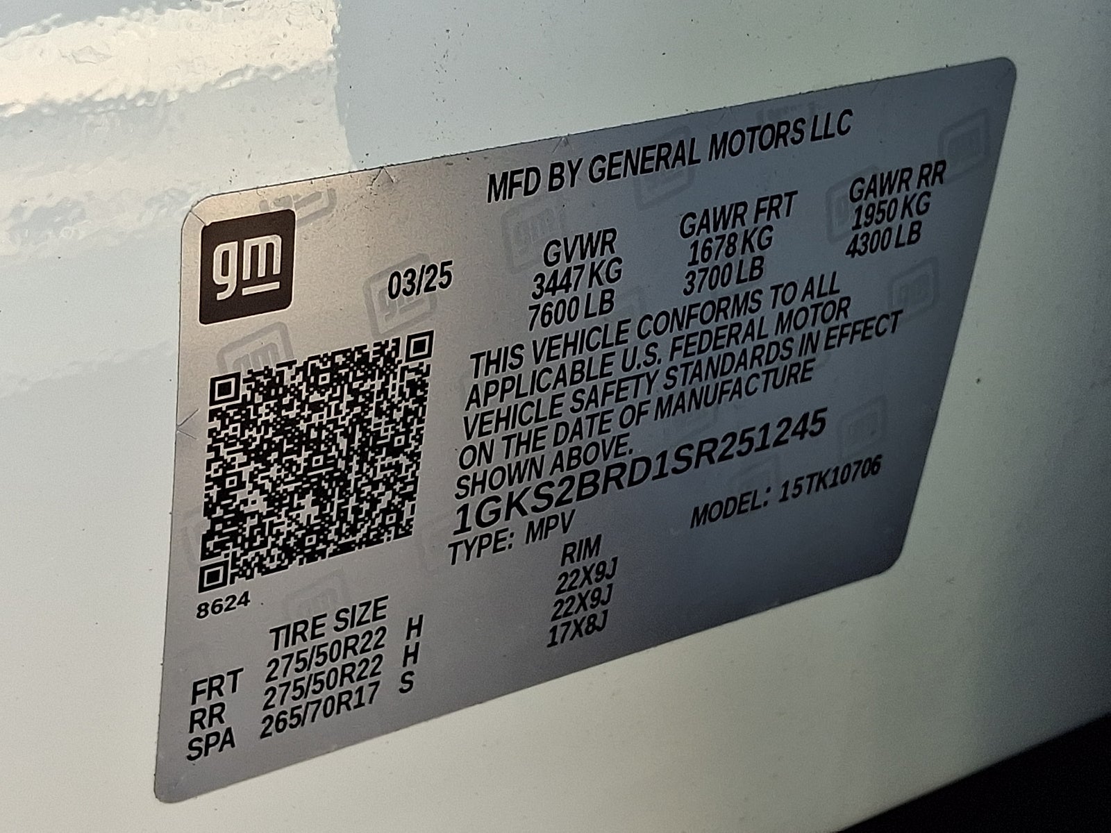 2025 GMC Yukon Elevation