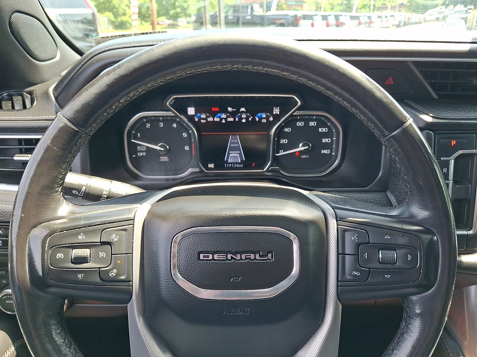 2021 GMC Yukon Denali