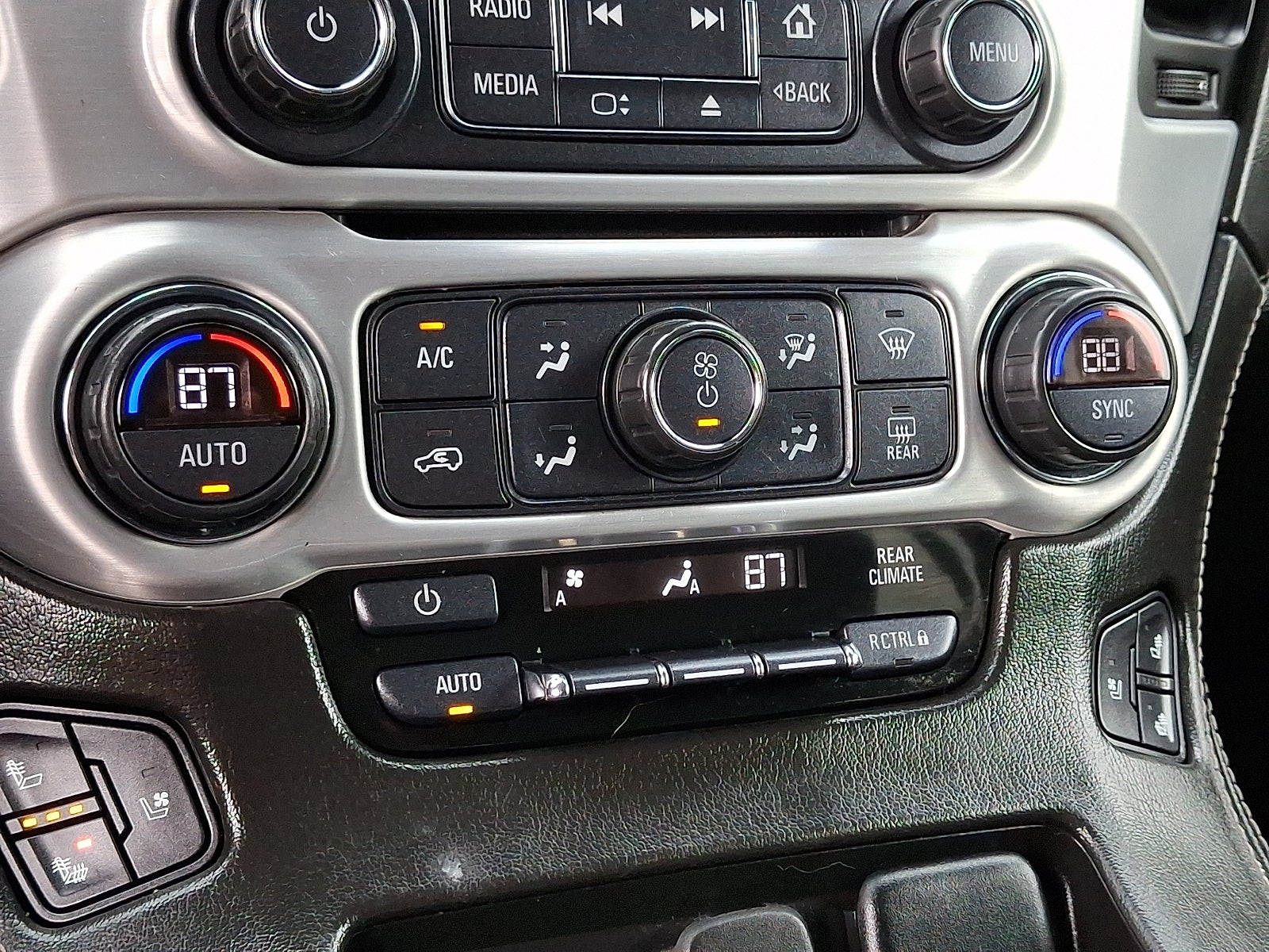 2019 GMC Yukon XL SLT