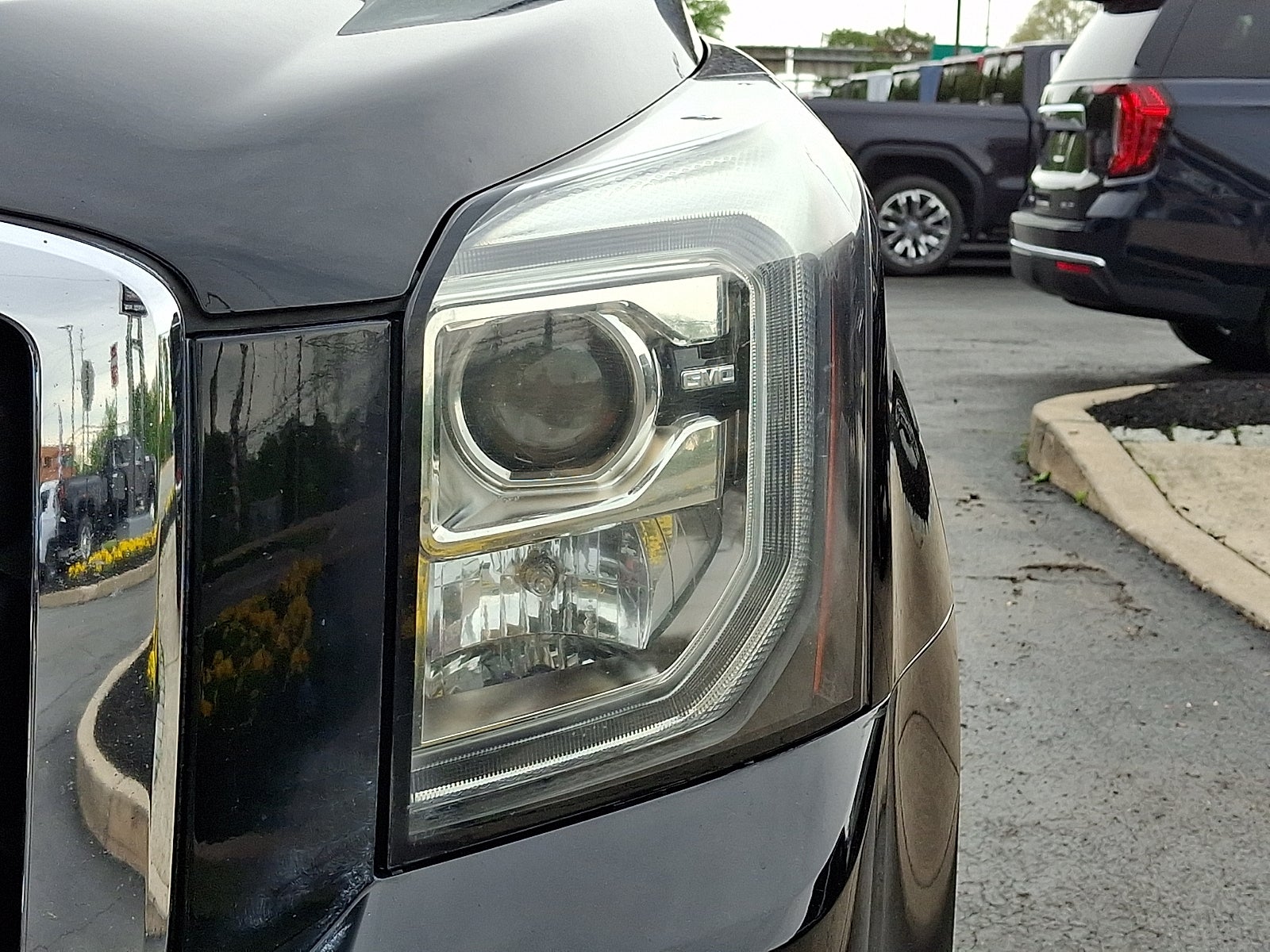 2019 GMC Yukon XL SLT