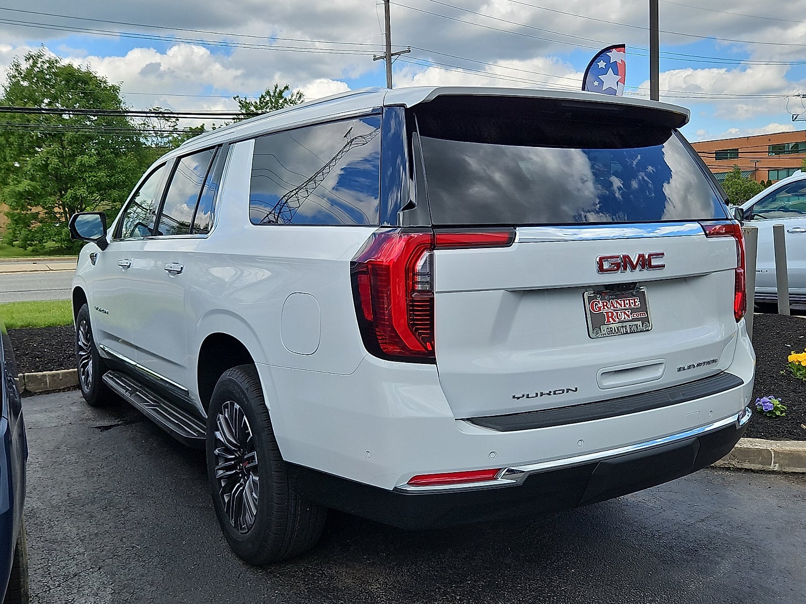 2026 GMC Yukon XL Elevation