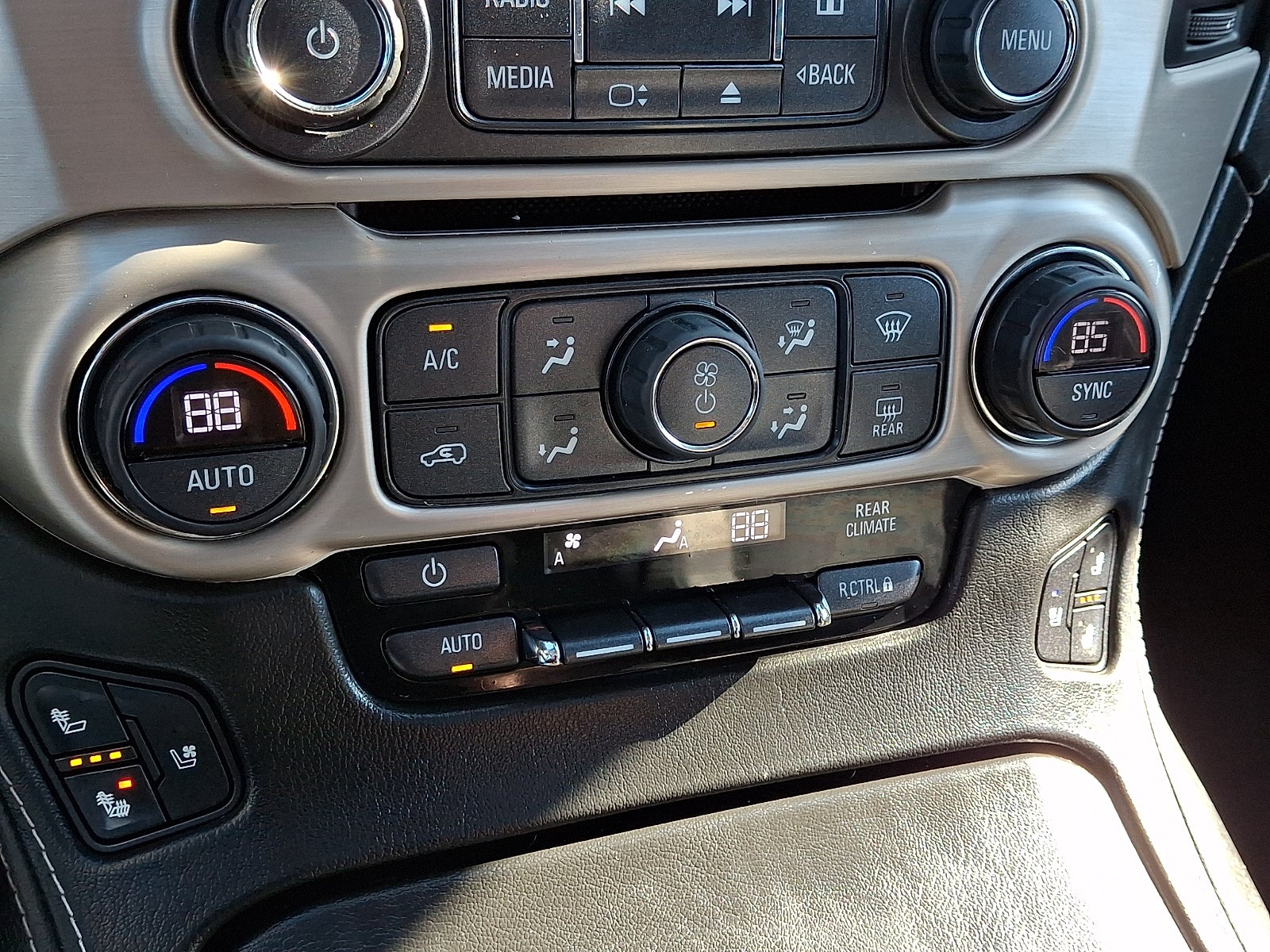 2017 GMC Yukon XL Denali