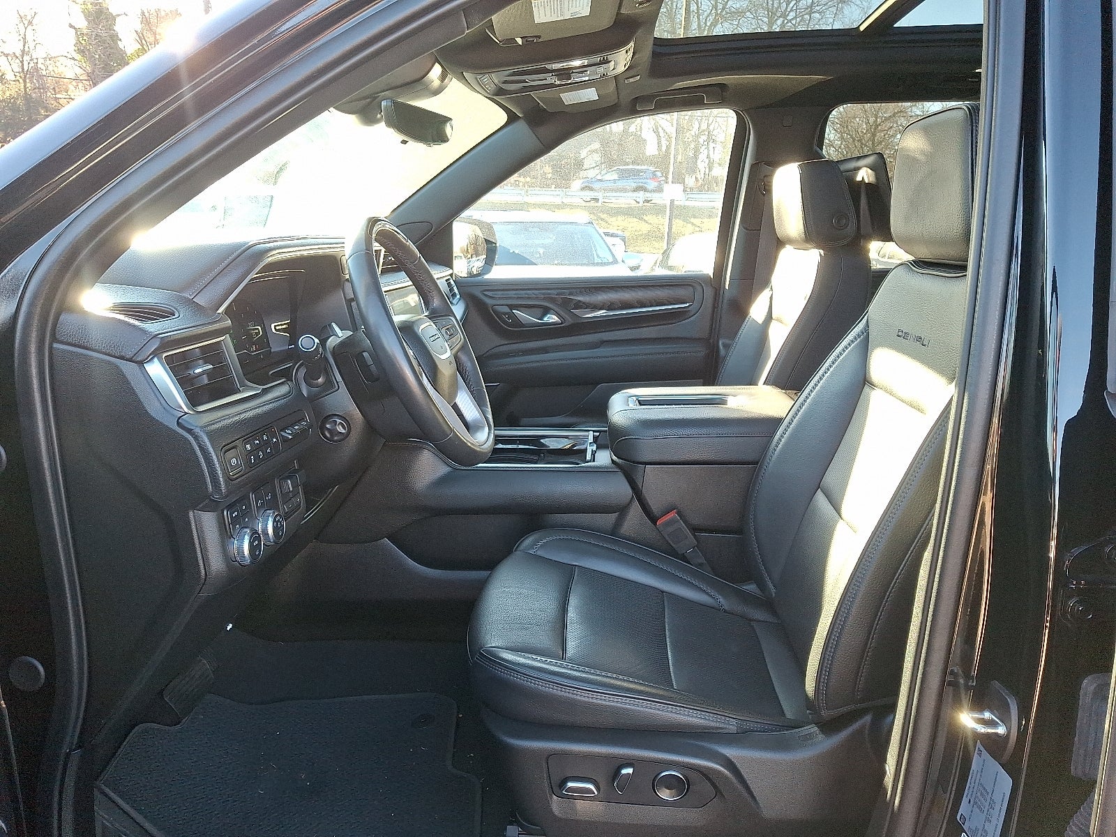 2024 GMC Yukon XL Denali