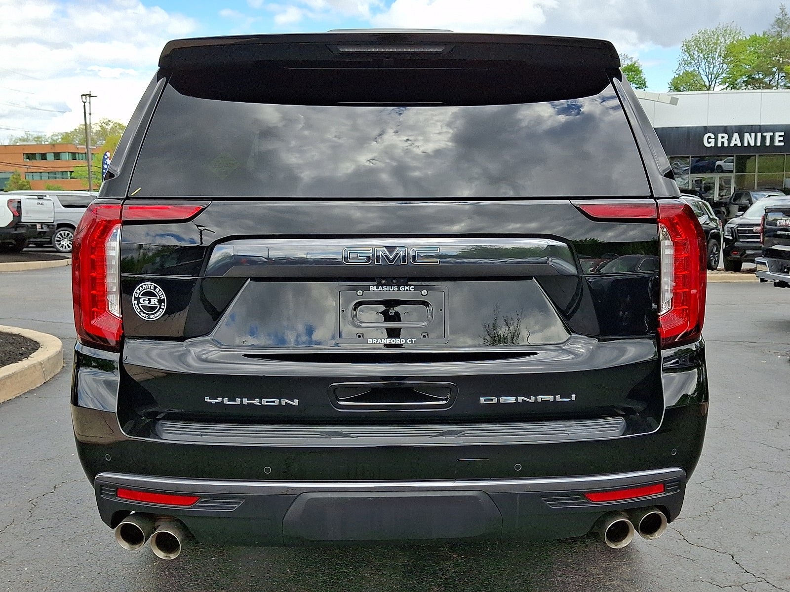 2023 GMC Yukon XL Denali Ultimate