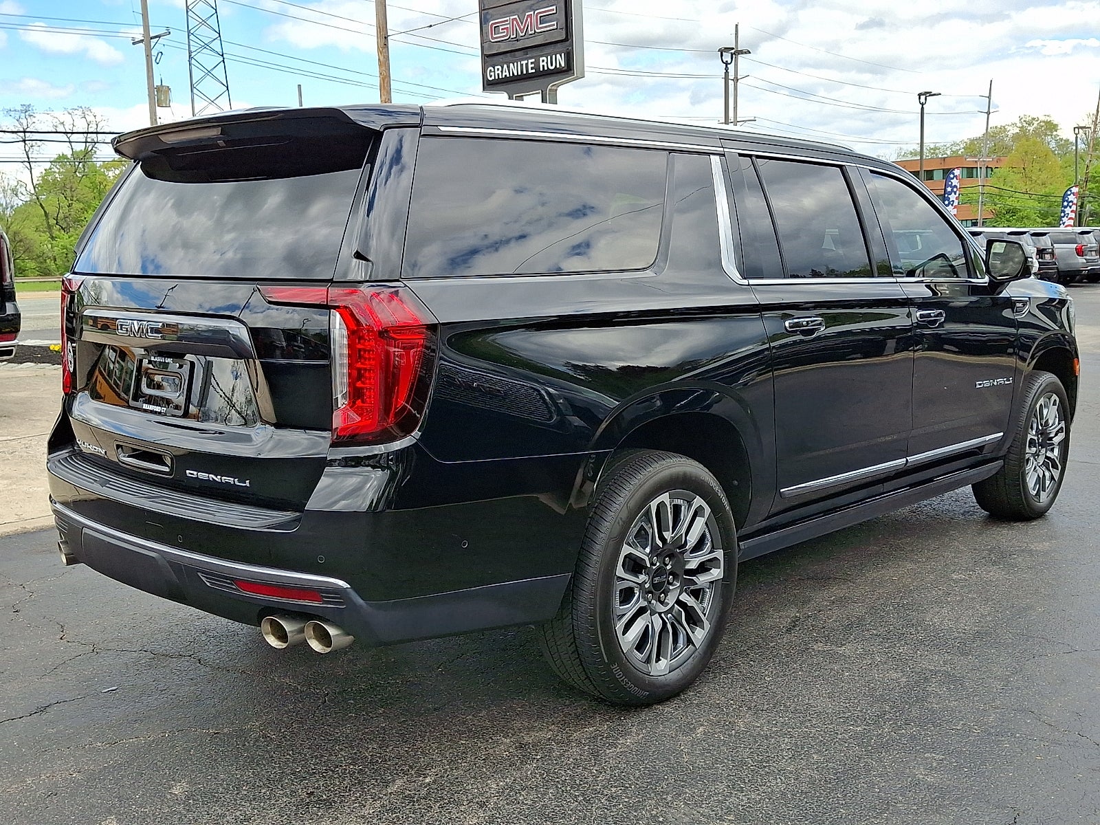 2023 GMC Yukon XL Denali Ultimate