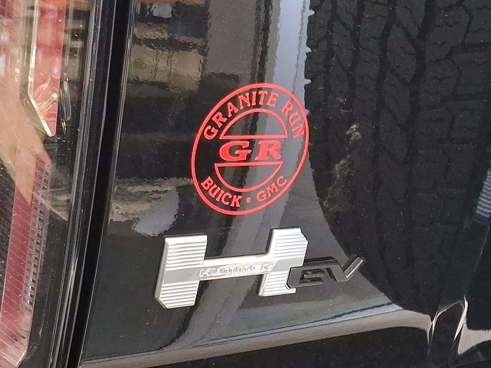 2026 GMC HUMMER EV SUV 2X