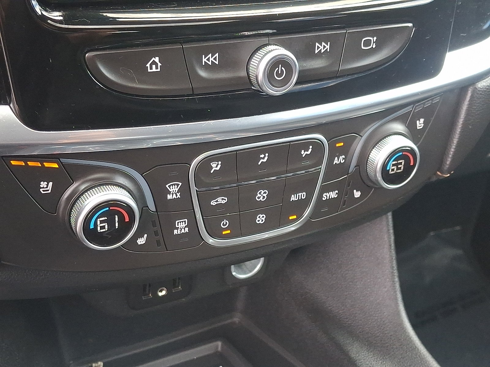 2018 Chevrolet Traverse Premier