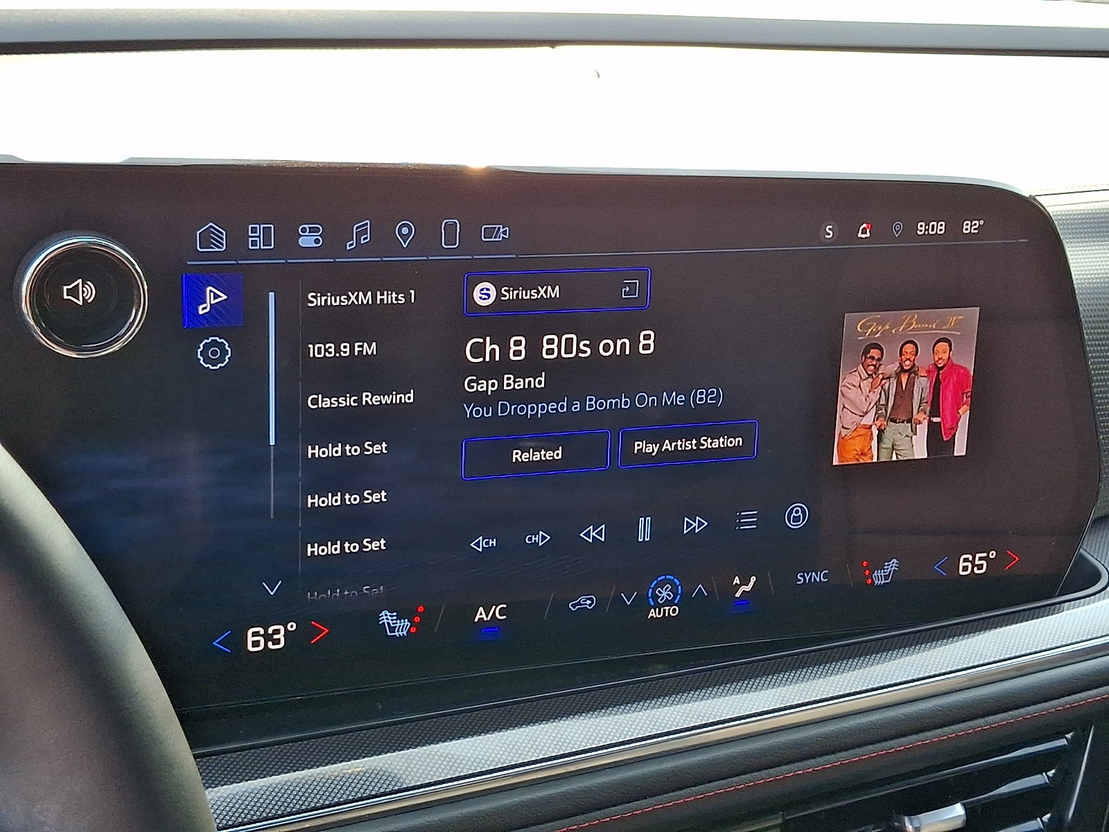 2025 Chevrolet Tahoe RST