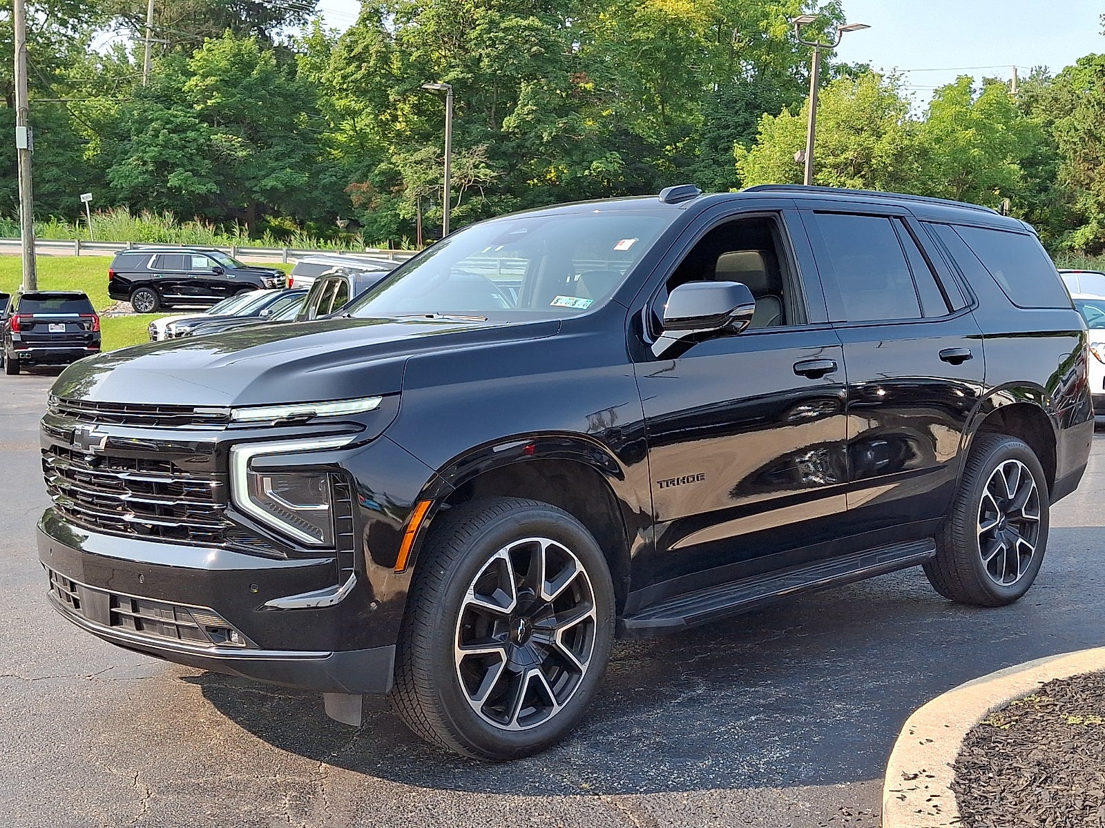 2025 Chevrolet Tahoe RST