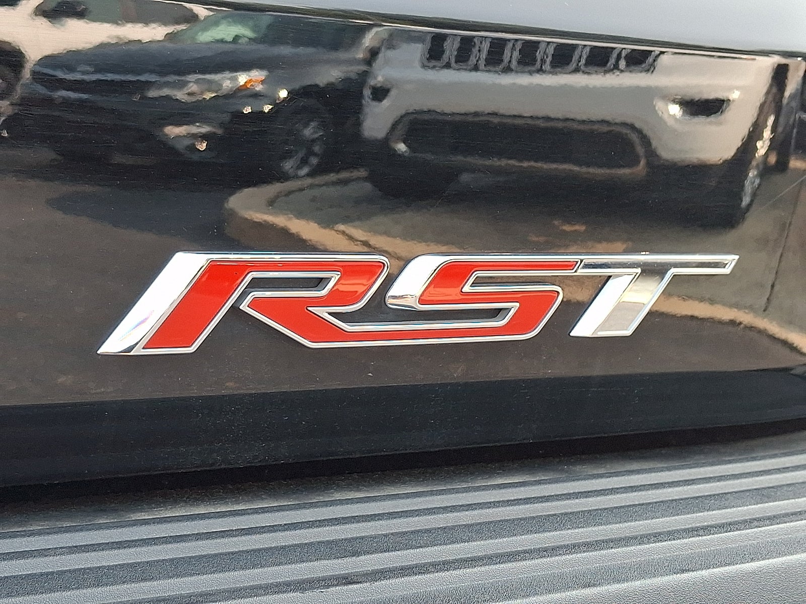 2025 Chevrolet Tahoe RST