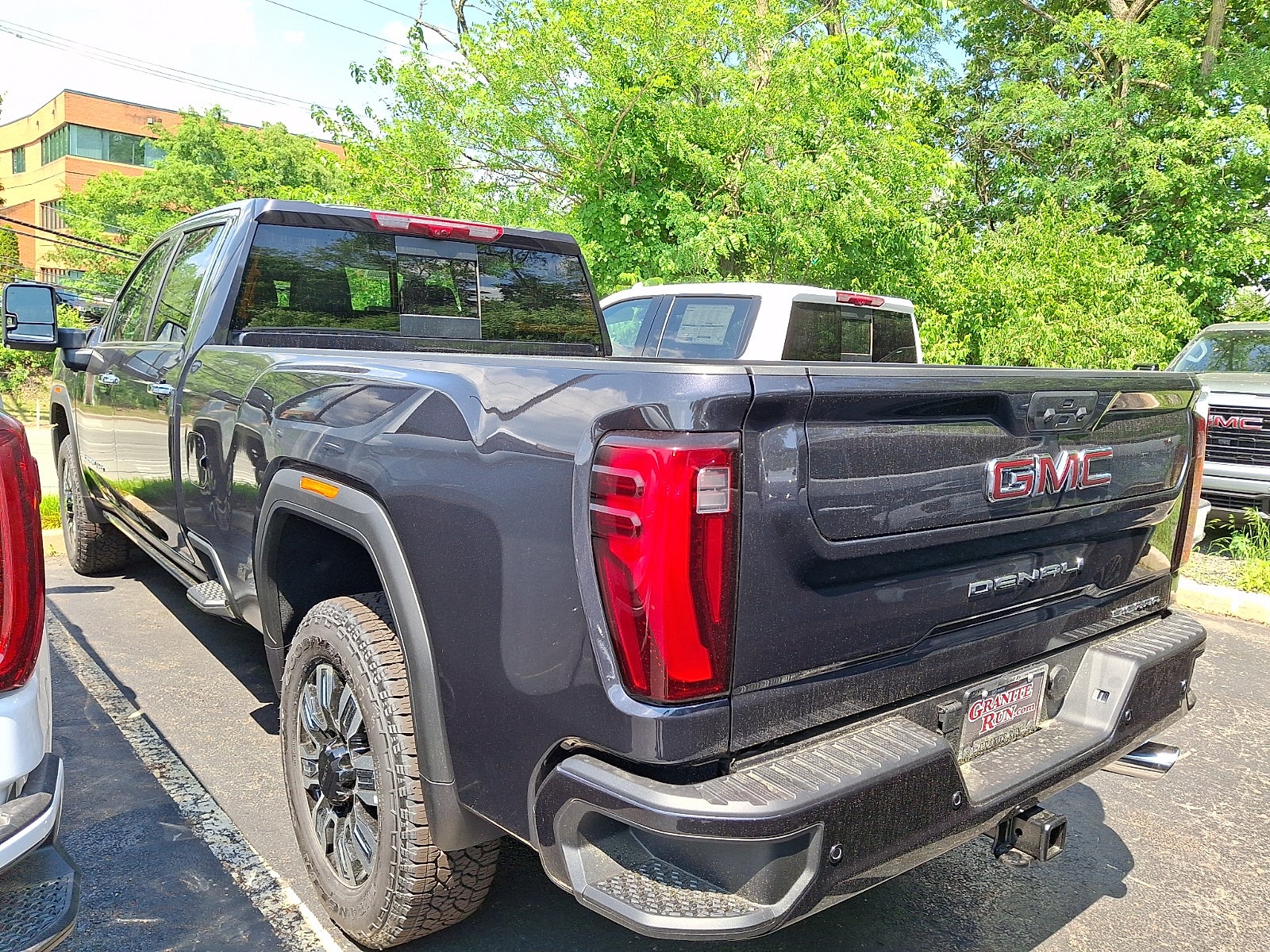 2026 GMC Sierra 2500 HD Base