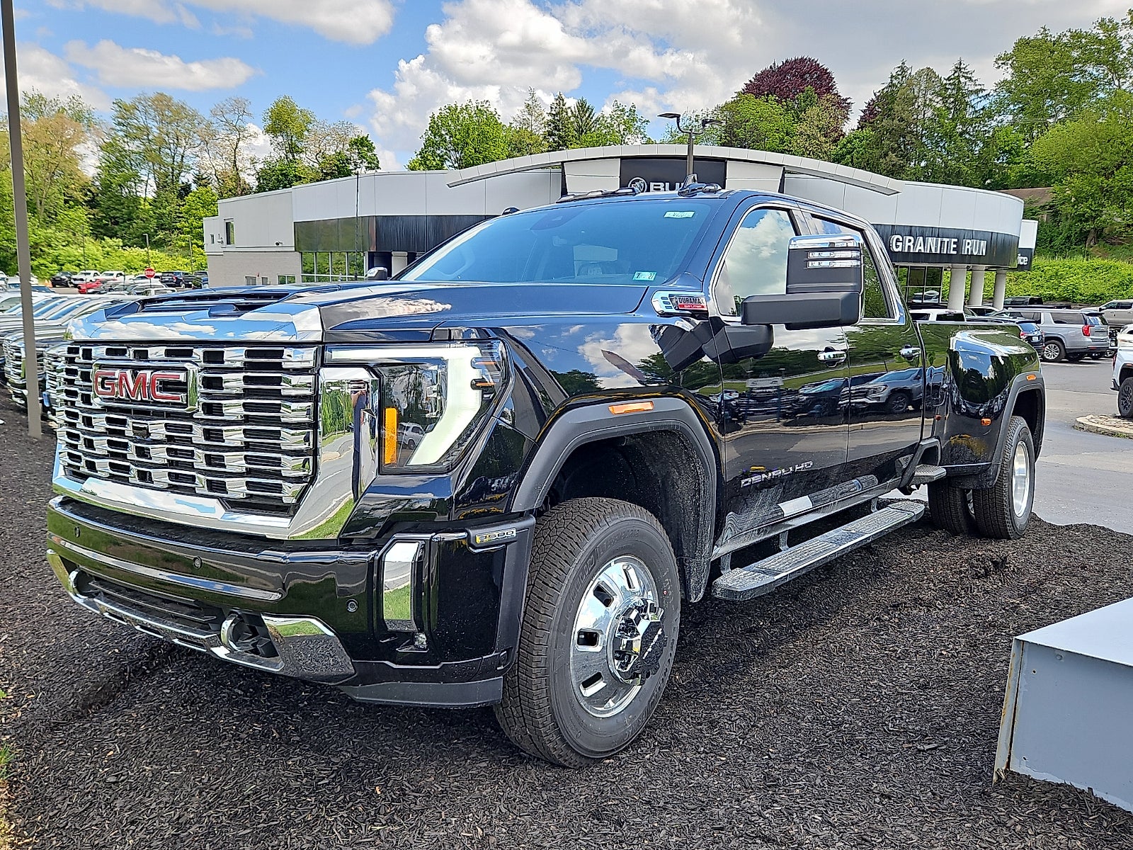 2026 GMC Sierra 3500 HD Denali DRW
