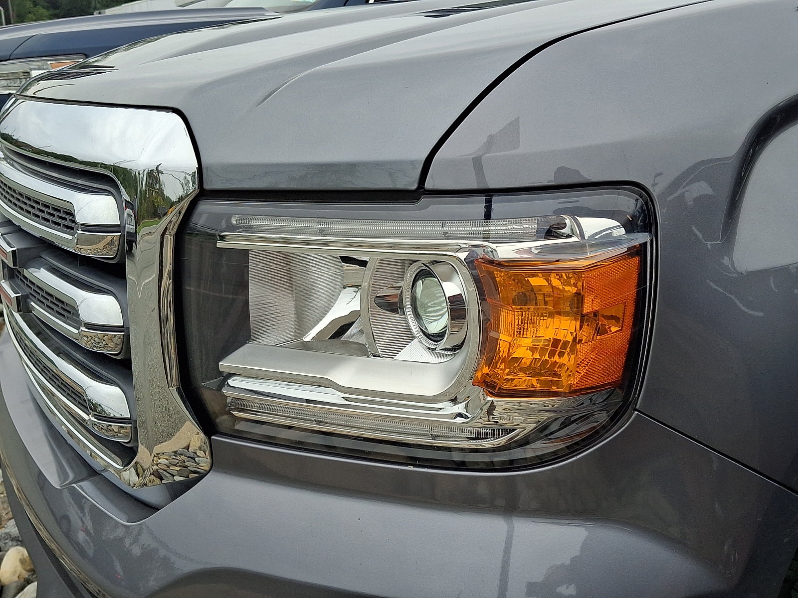 2020 GMC Canyon 4WD SLE