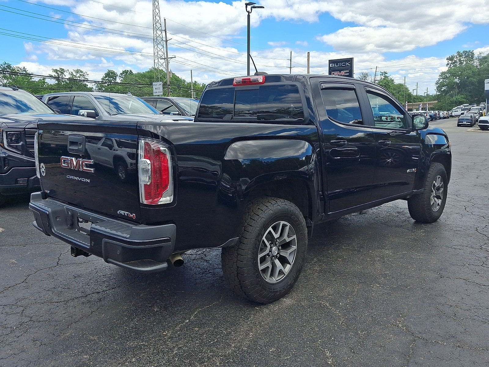 2022 GMC Canyon AT4 - Cloth