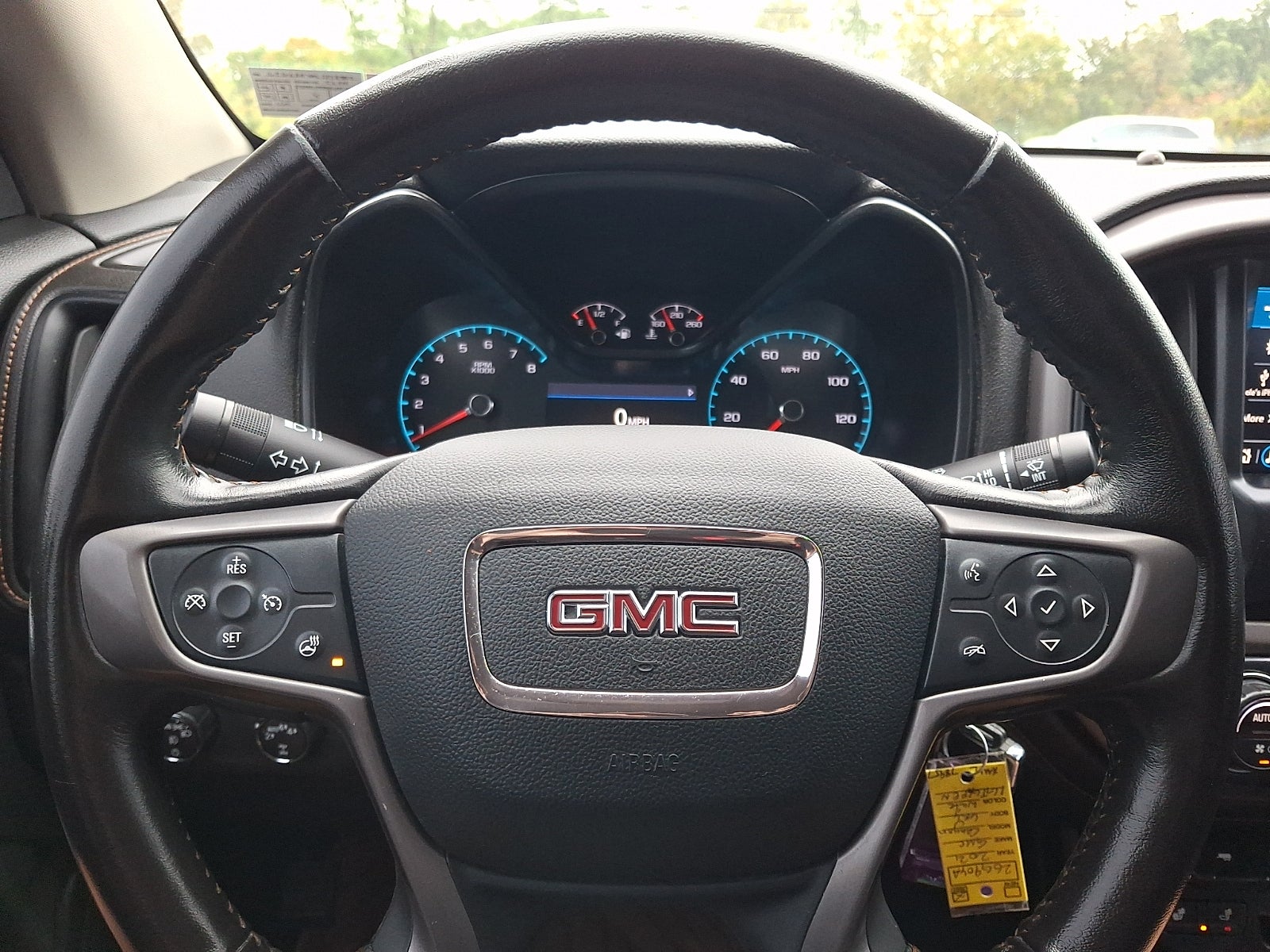 2021 GMC Canyon 4WD AT4 w/Leather