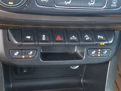2021 GMC Canyon 4WD AT4 w/Leather