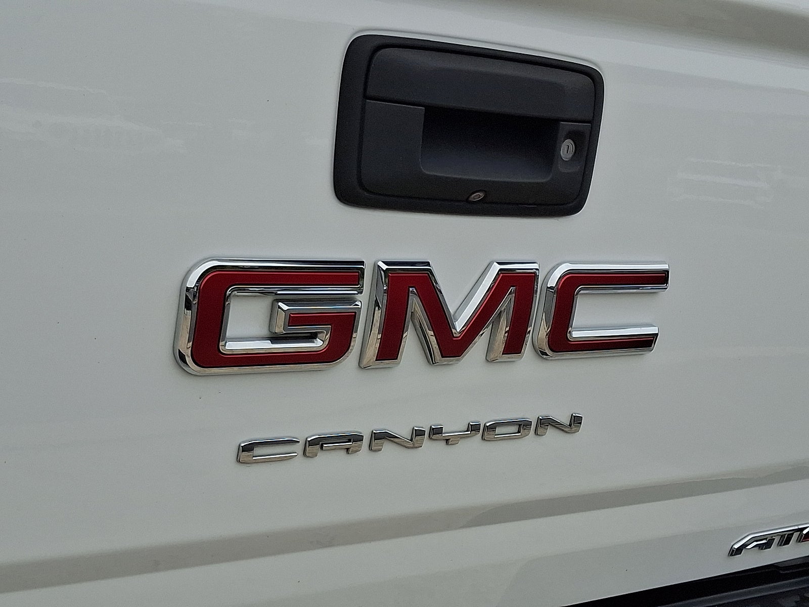 2021 GMC Canyon 4WD AT4 w/Leather