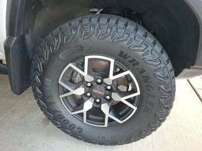 2026 GMC Canyon AT4X