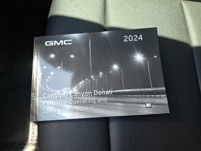 2024 GMC Canyon Elevation