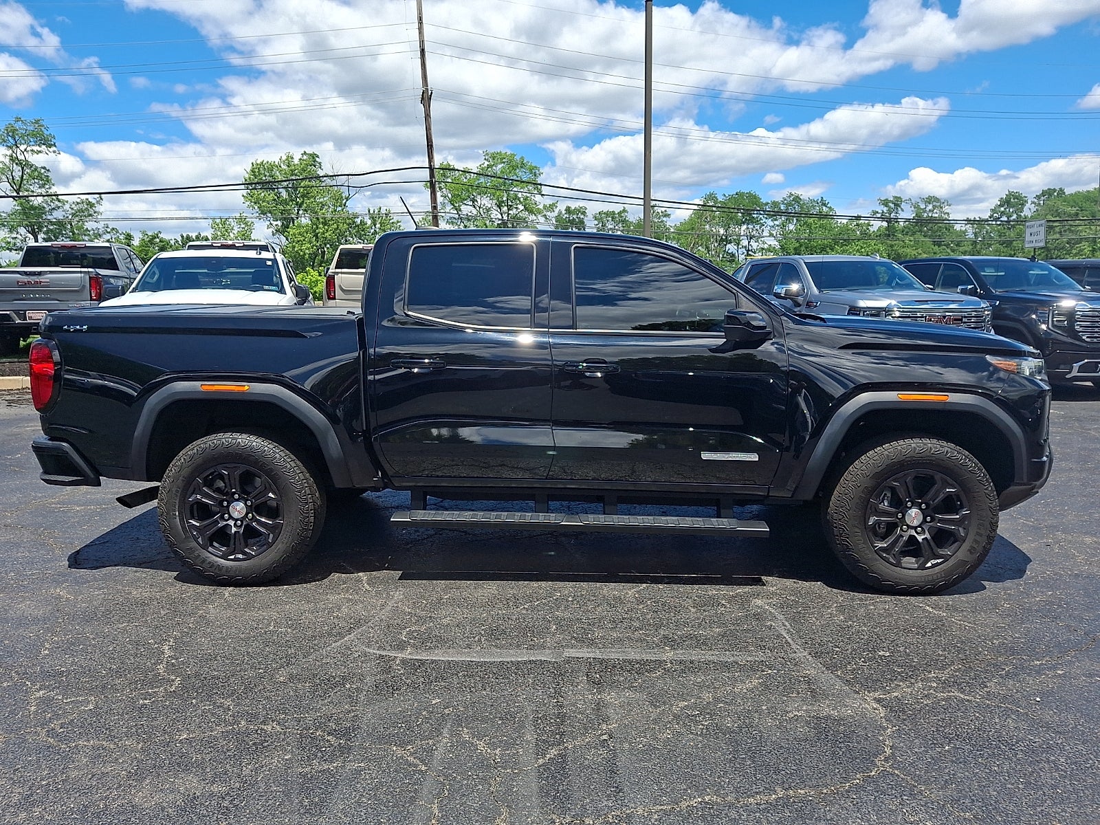 2024 GMC Canyon Elevation