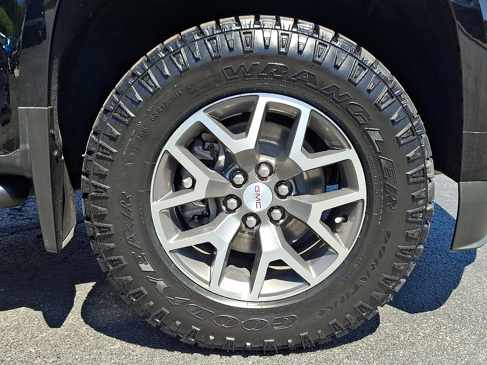 2021 GMC Canyon 4WD AT4 w/Leather