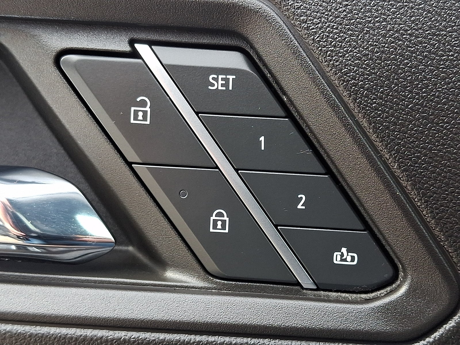 2023 GMC Canyon Denali