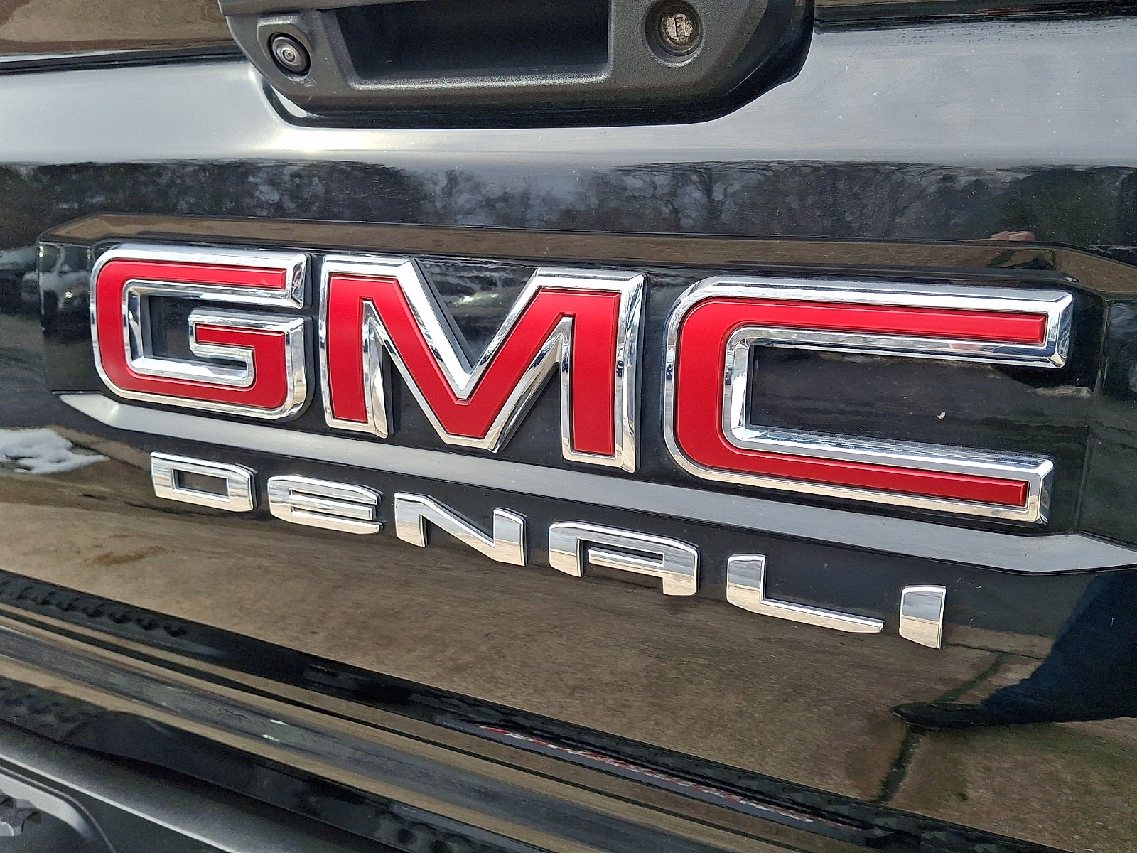 2023 GMC Canyon Denali
