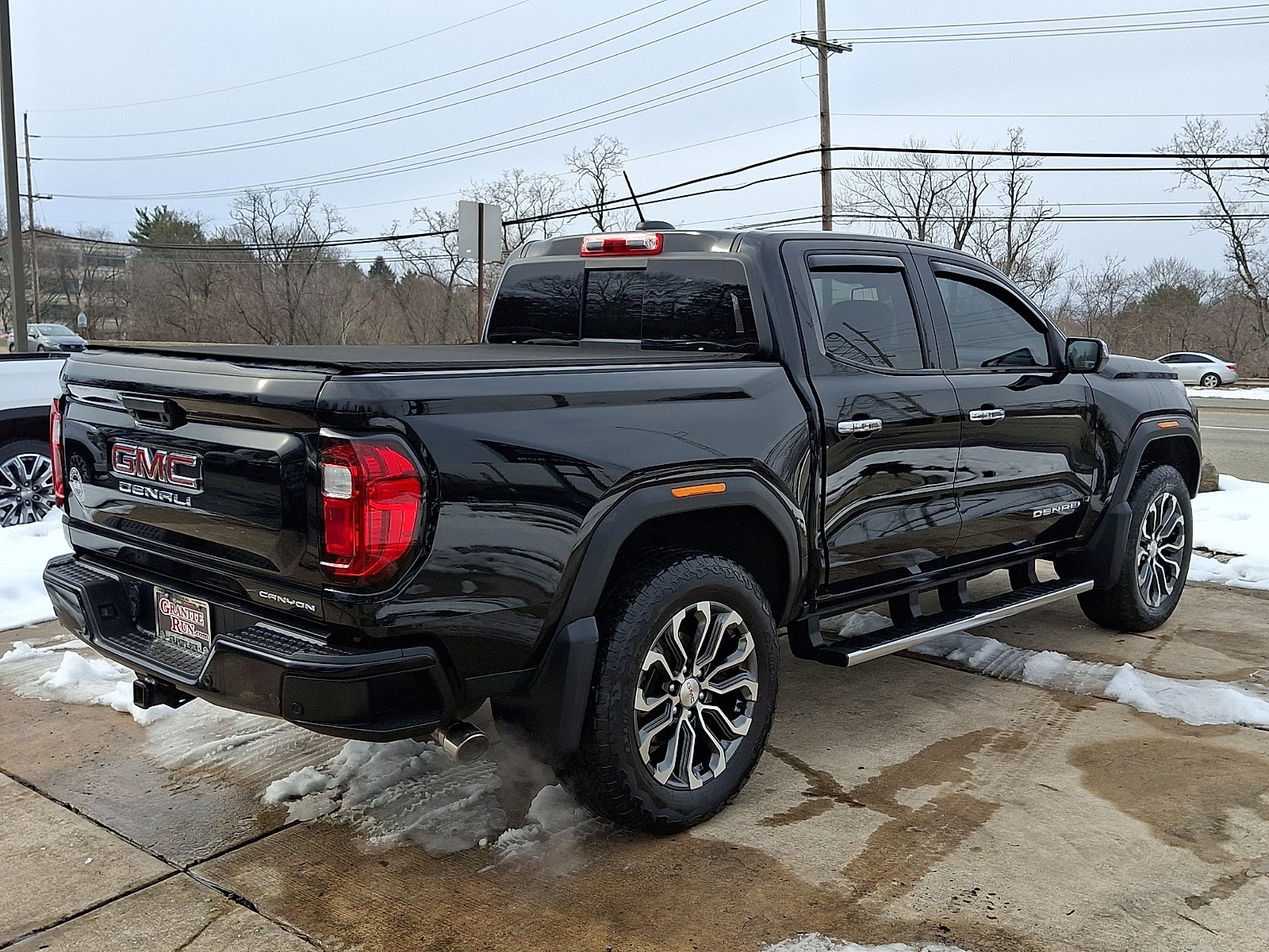 2023 GMC Canyon Denali