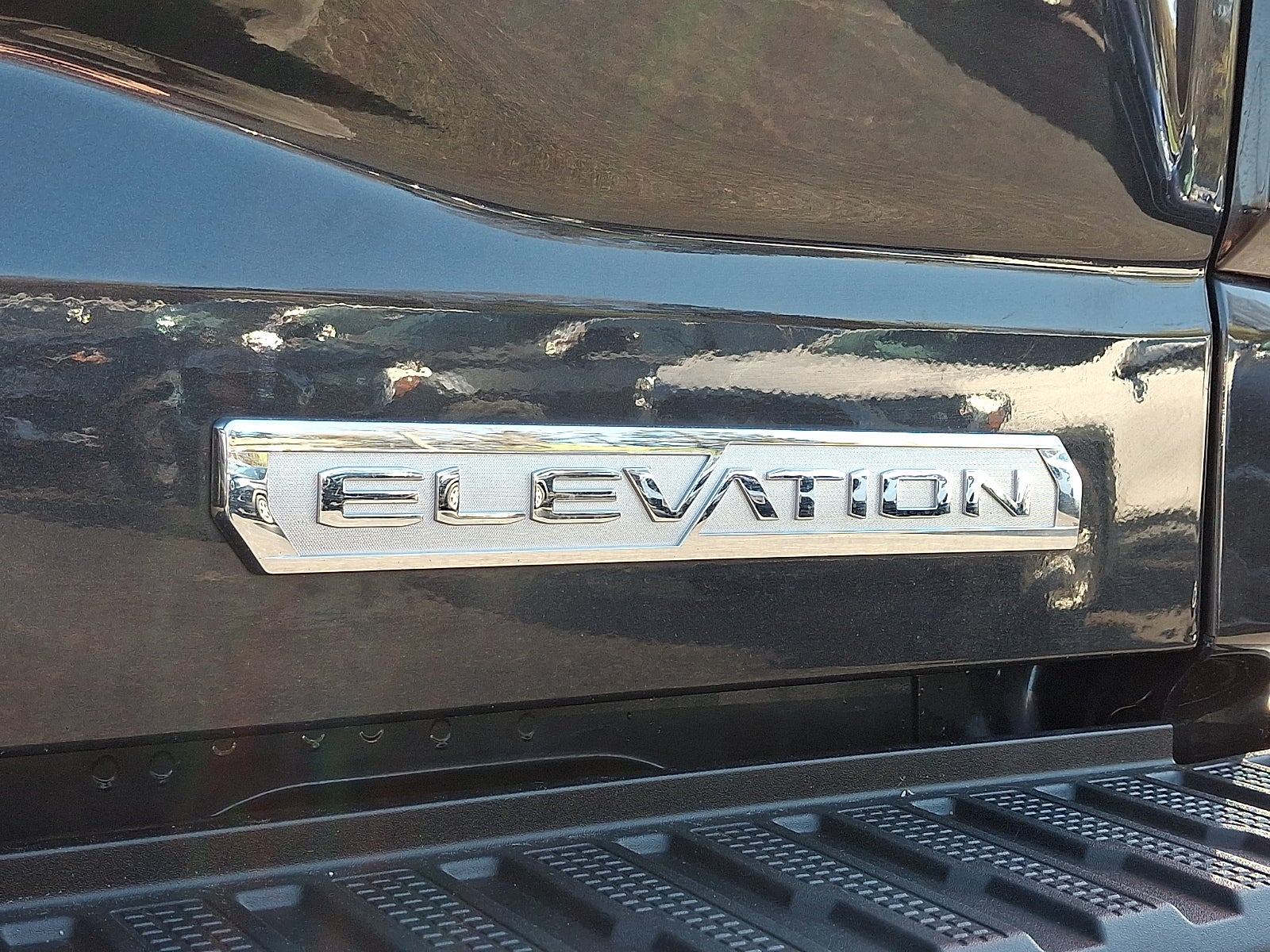 2025 GMC Sierra 1500 Elevation