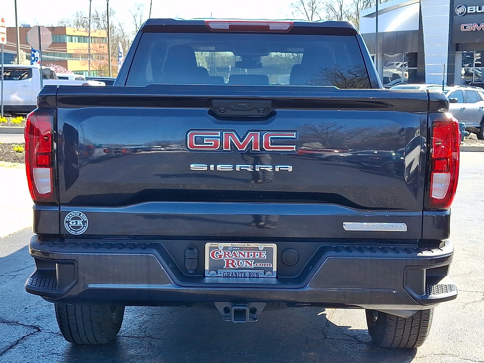 2025 GMC Sierra 1500 Elevation