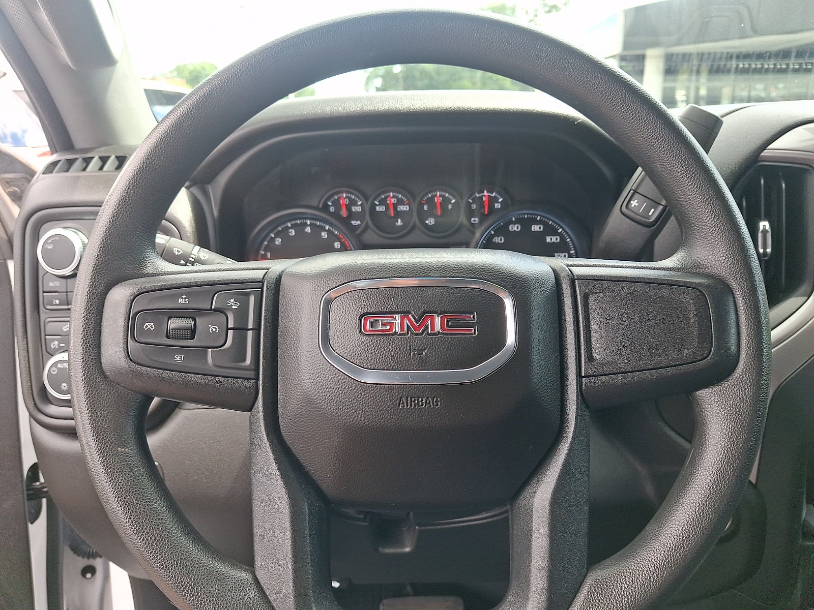 2023 GMC Sierra 1500 Pro