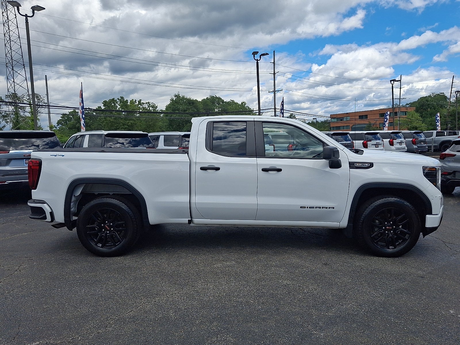 2023 GMC Sierra 1500 Pro