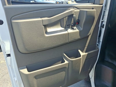 2024 GMC Savana Cargo 2500 Base